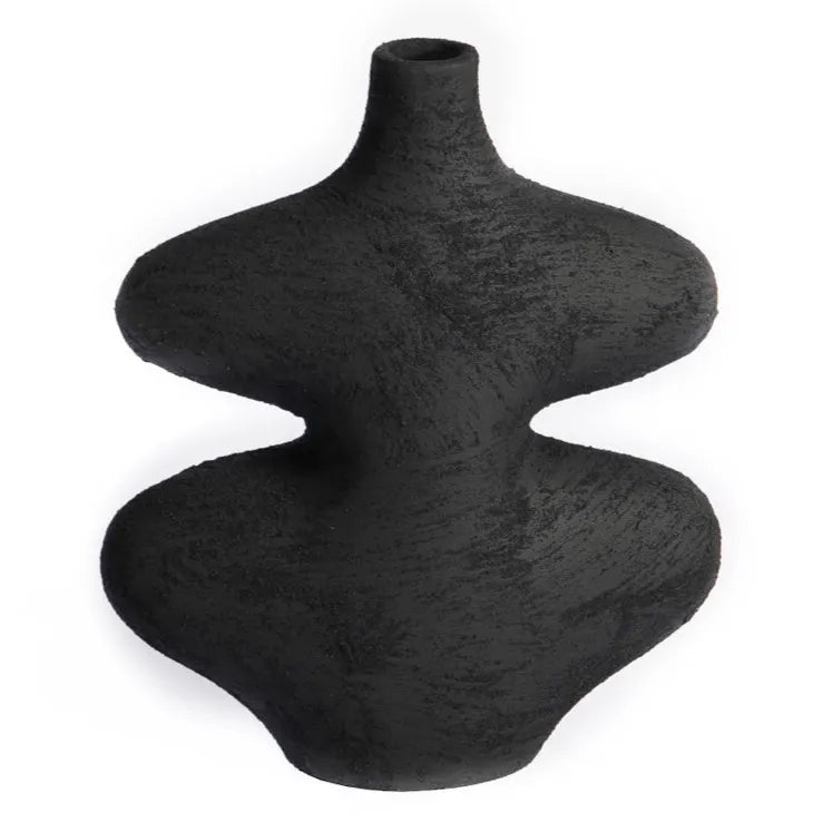 Curved vase Black And white