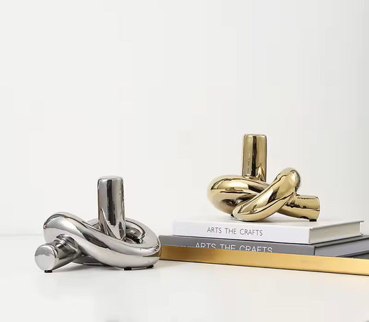 Black Line Geometric Ornament – Style B