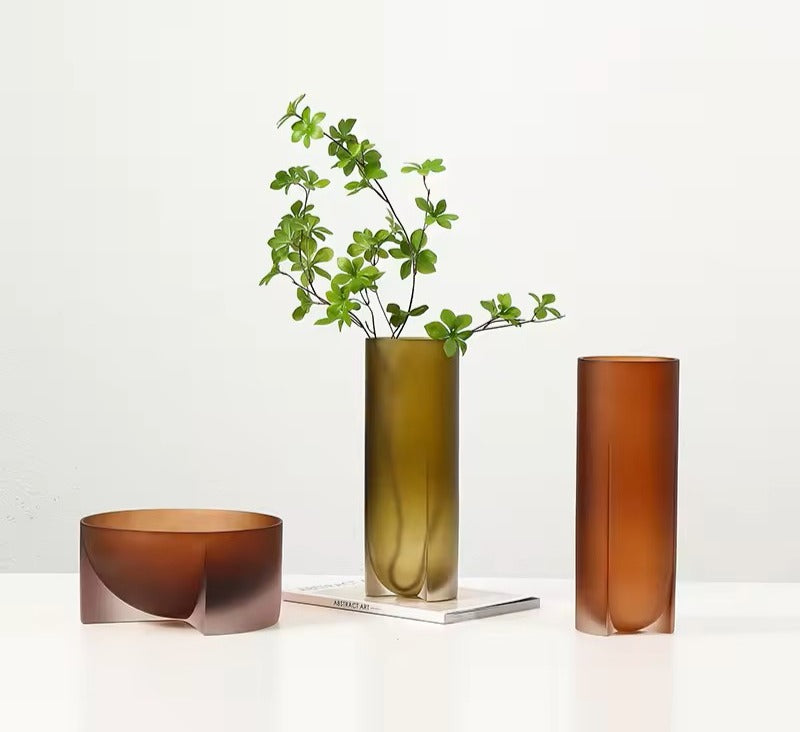Transparent Resin Vase – Brown & Green