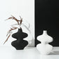 Curved vase Black And white